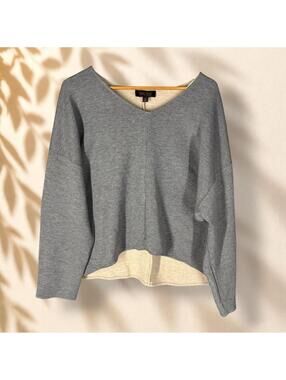 Truth Sweatshirt Women L Large Gray V-Neck Long Sleeve Pullover Soft Casual